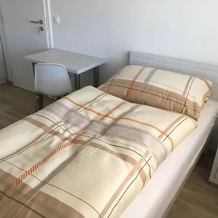Za Zameckym Parkem * Mnichovo Hradiště